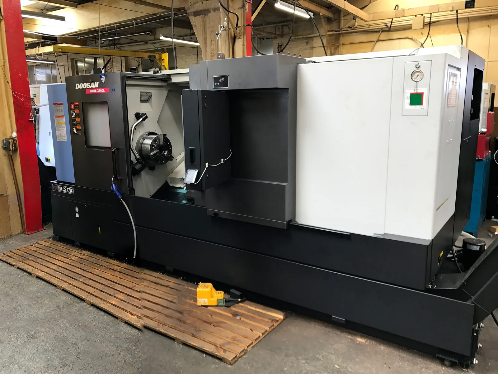 A Doosan Puma 3100L CNC turning centre on the shop floor