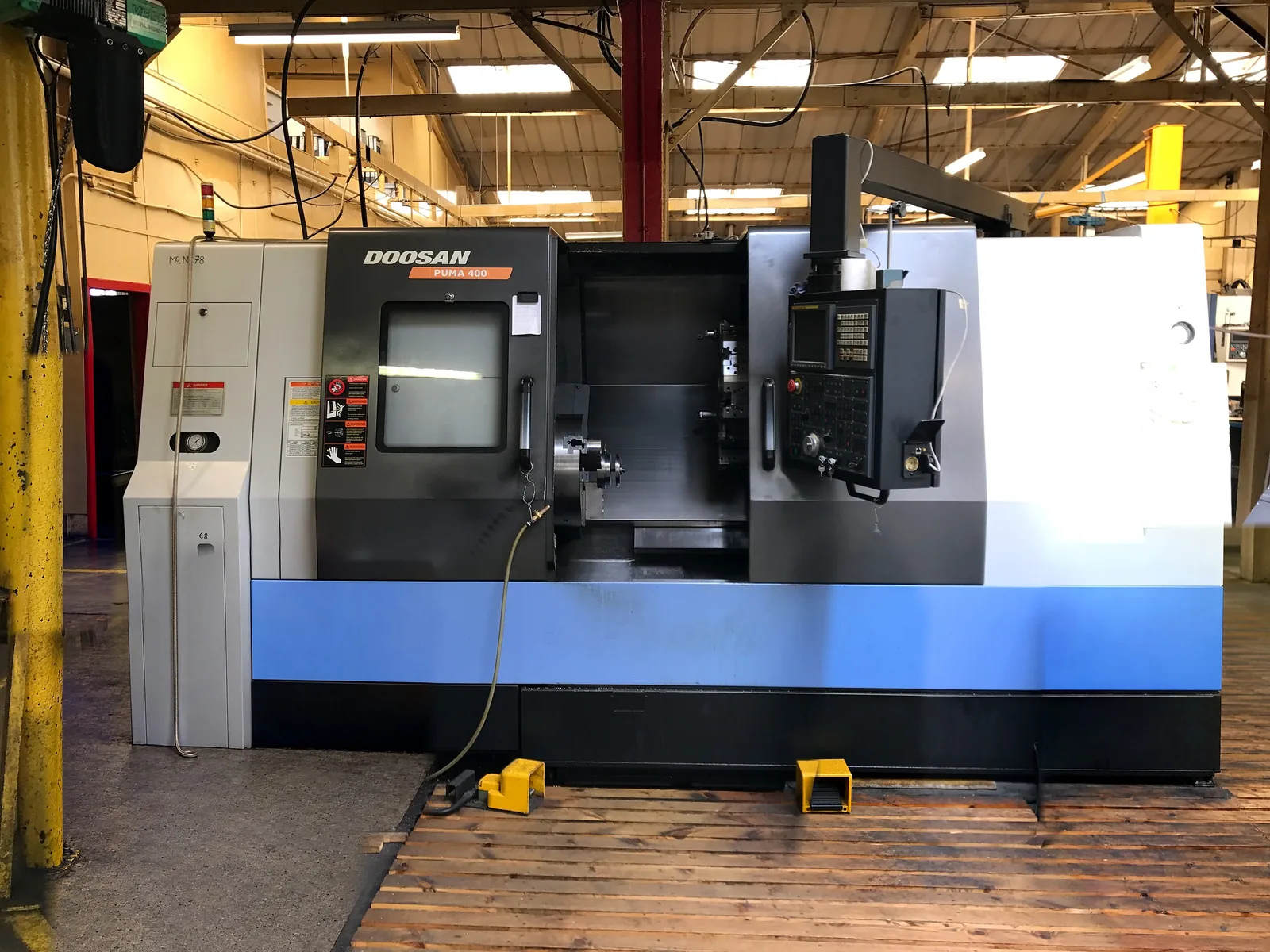 A Doosan Puma 400 CNC turning centre on the shop floor